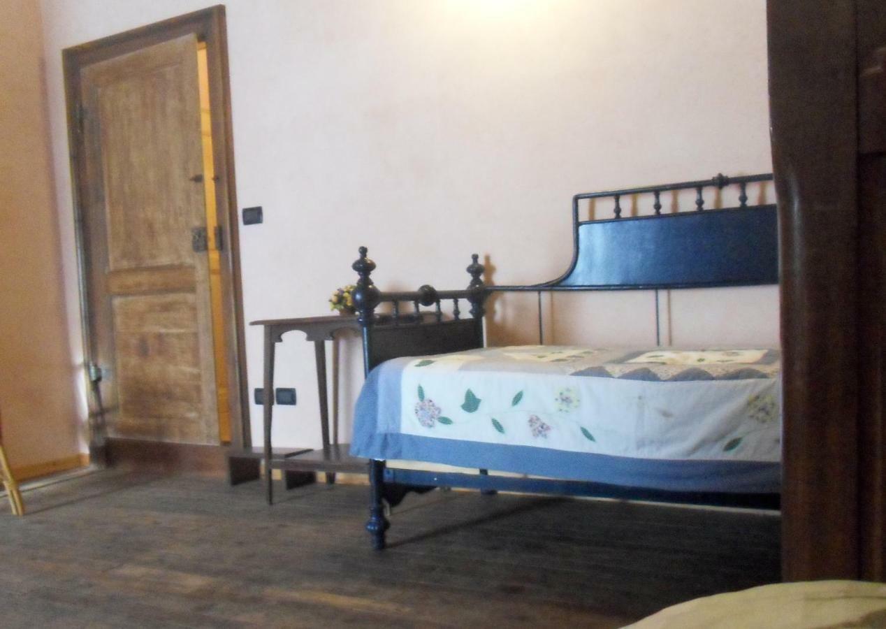 B&B Cascina Marie Bricherasio Exterior foto